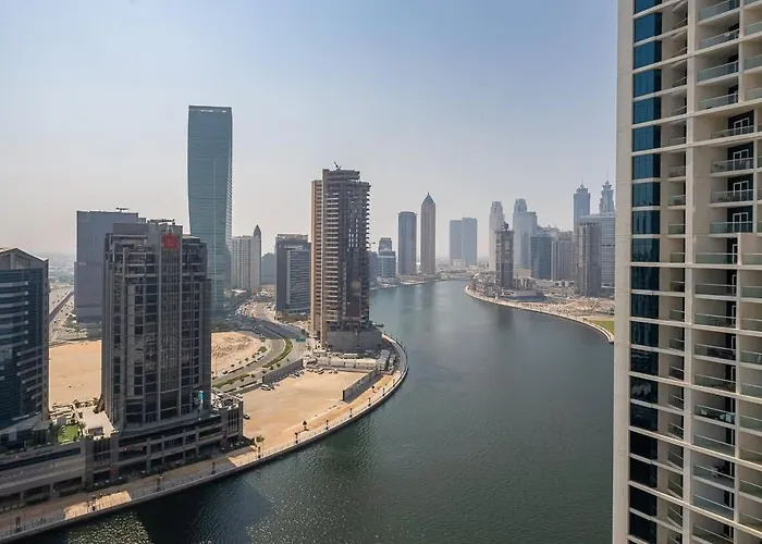 Frank Porter - Damac Prive B